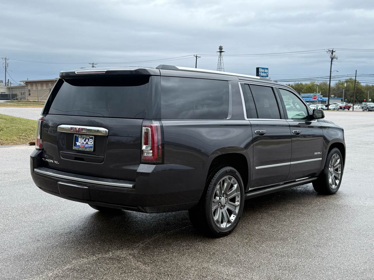 GMC Yukon Denali  2015