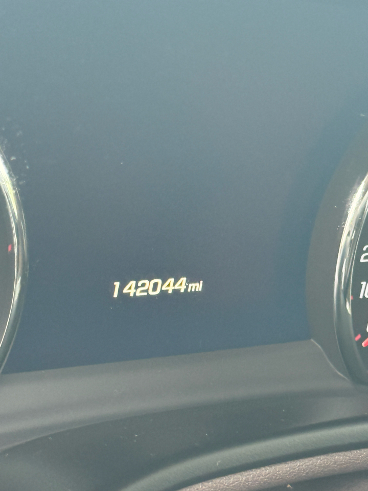 GMC Yukon Denali  2015