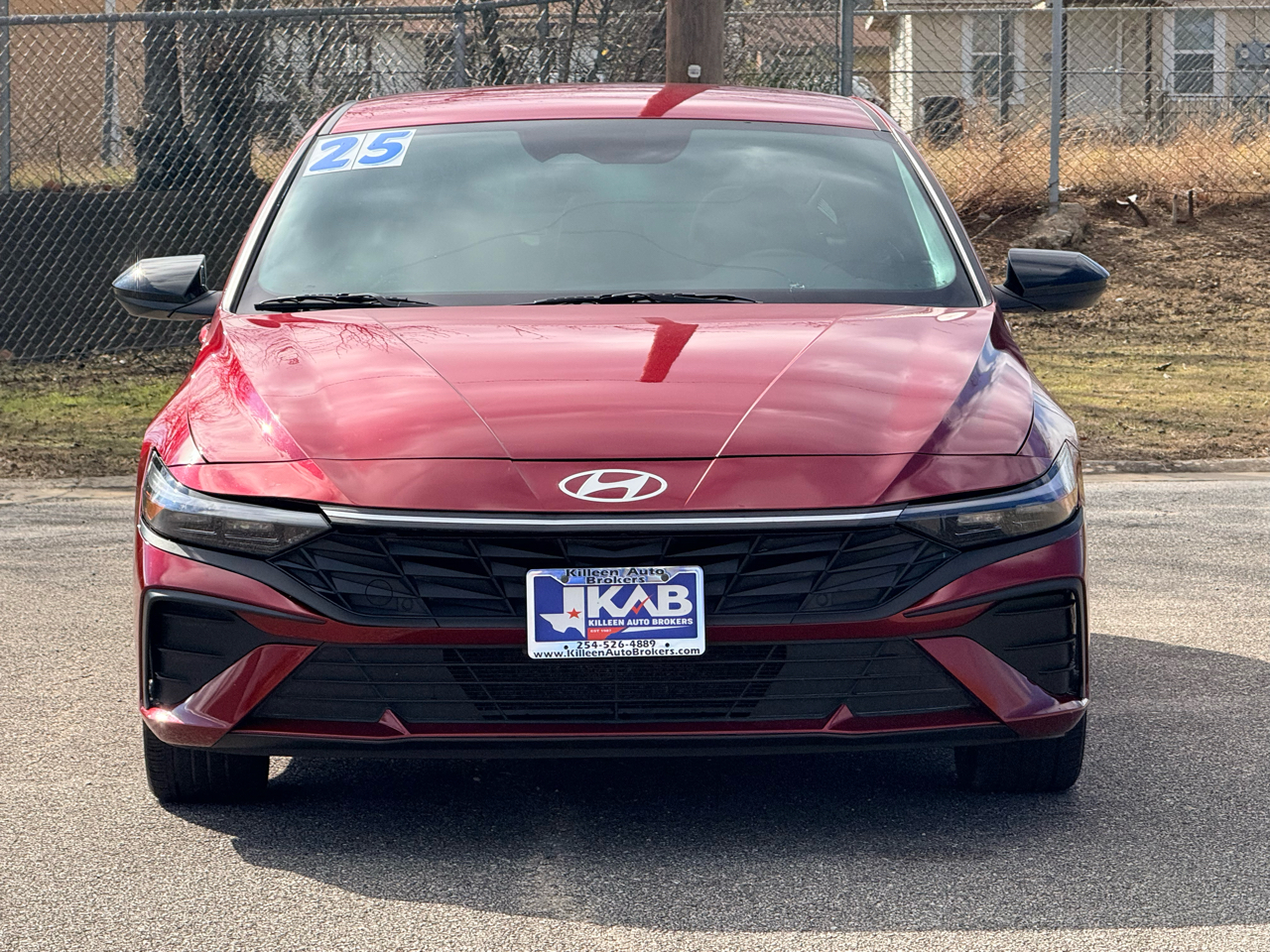 Hyundai Elantra  2025