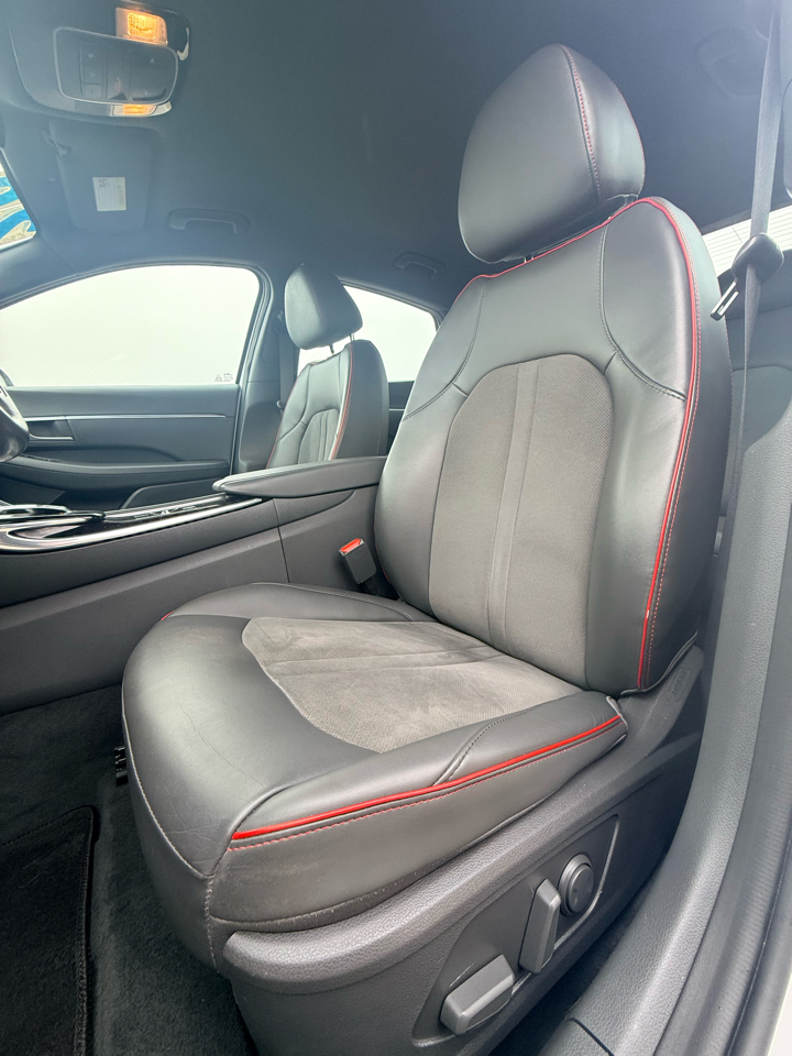 Hyundai Sonata  2020