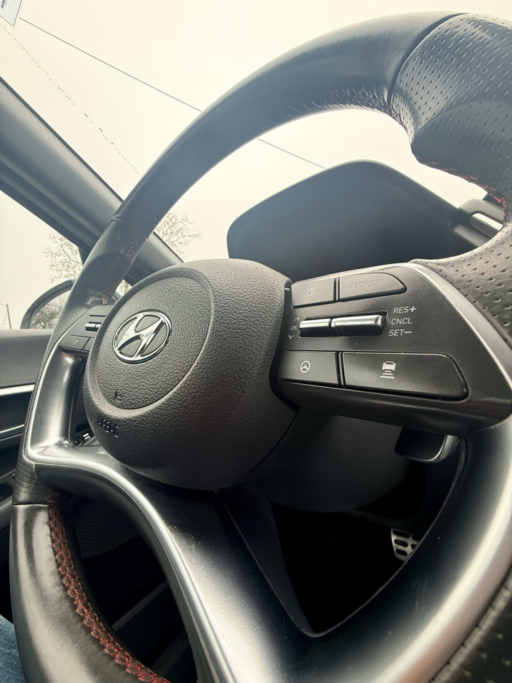 Hyundai Sonata  2020