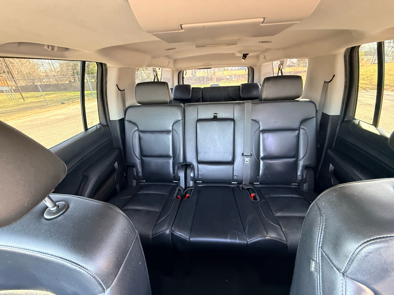 Chevrolet Suburban  2019