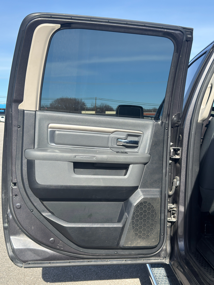 RAM 1500 2WD Crew Cab 149" Lone Star 2017