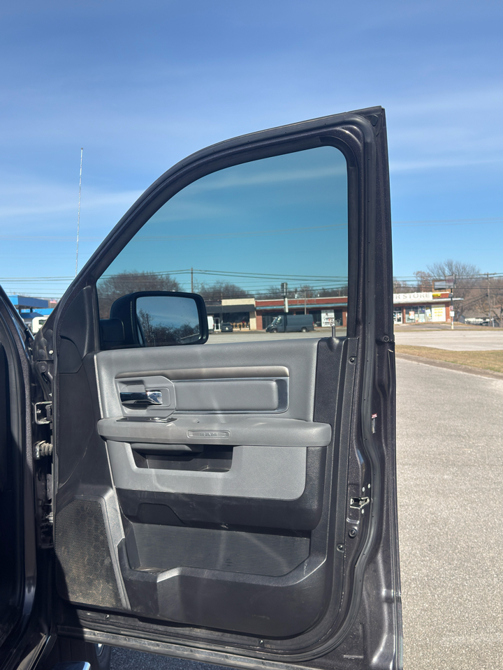 RAM 1500 2WD Crew Cab 149" Lone Star 2017