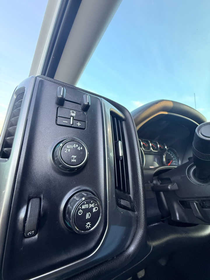 Chevrolet Silverado 1500  2018