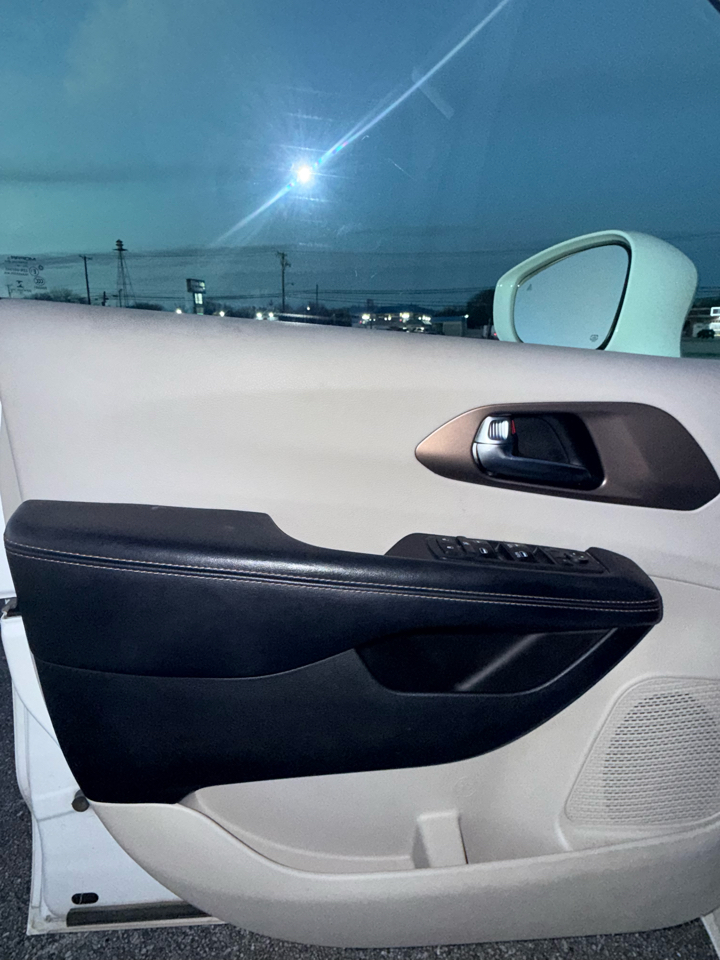 Chrysler Pacifica  2019