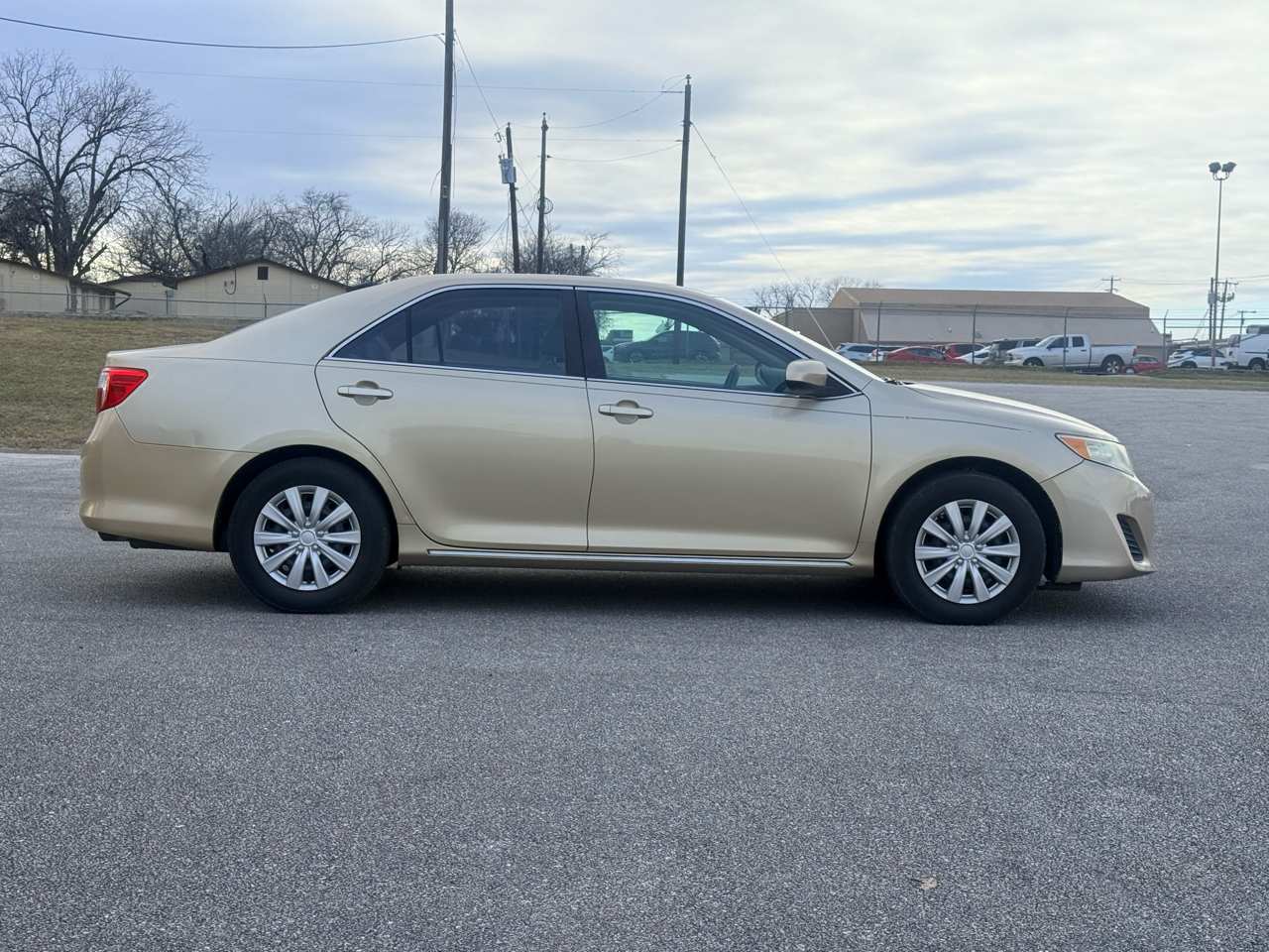 Toyota Camry  2012