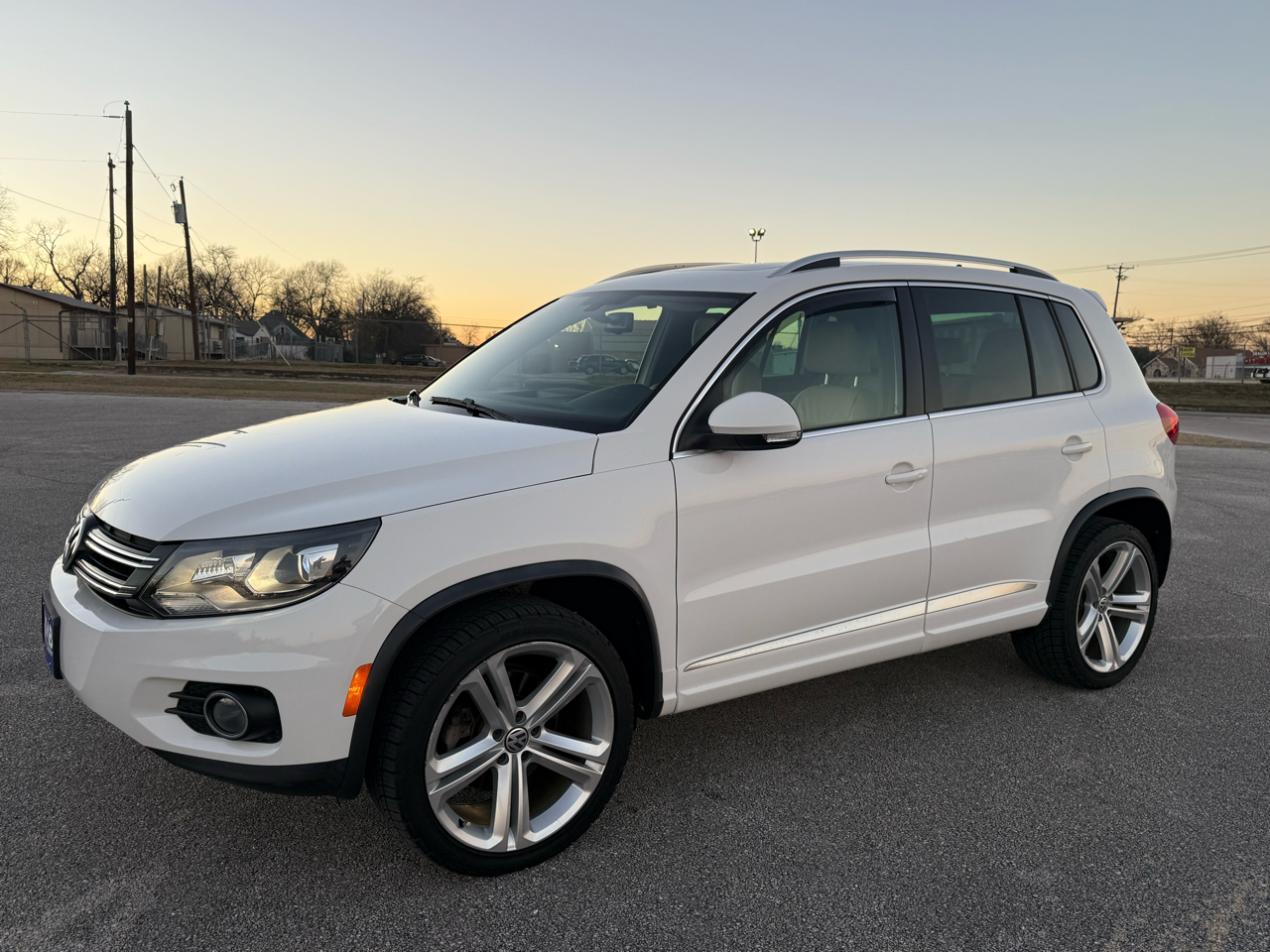 Volkswagen Tiguan  2014