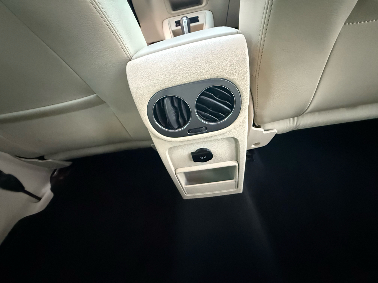 Volkswagen Tiguan  2014