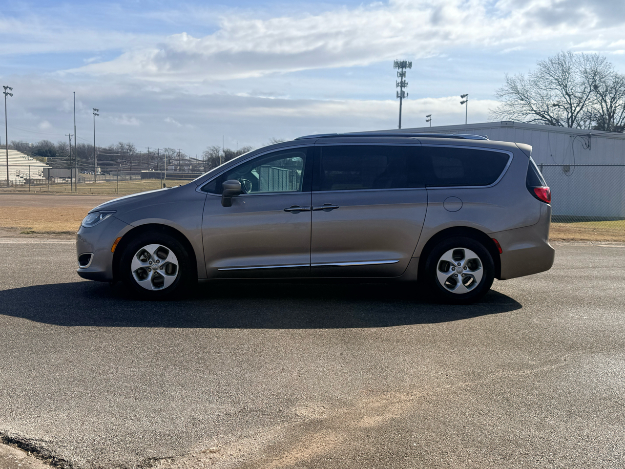 Chrysler Pacifica  2017