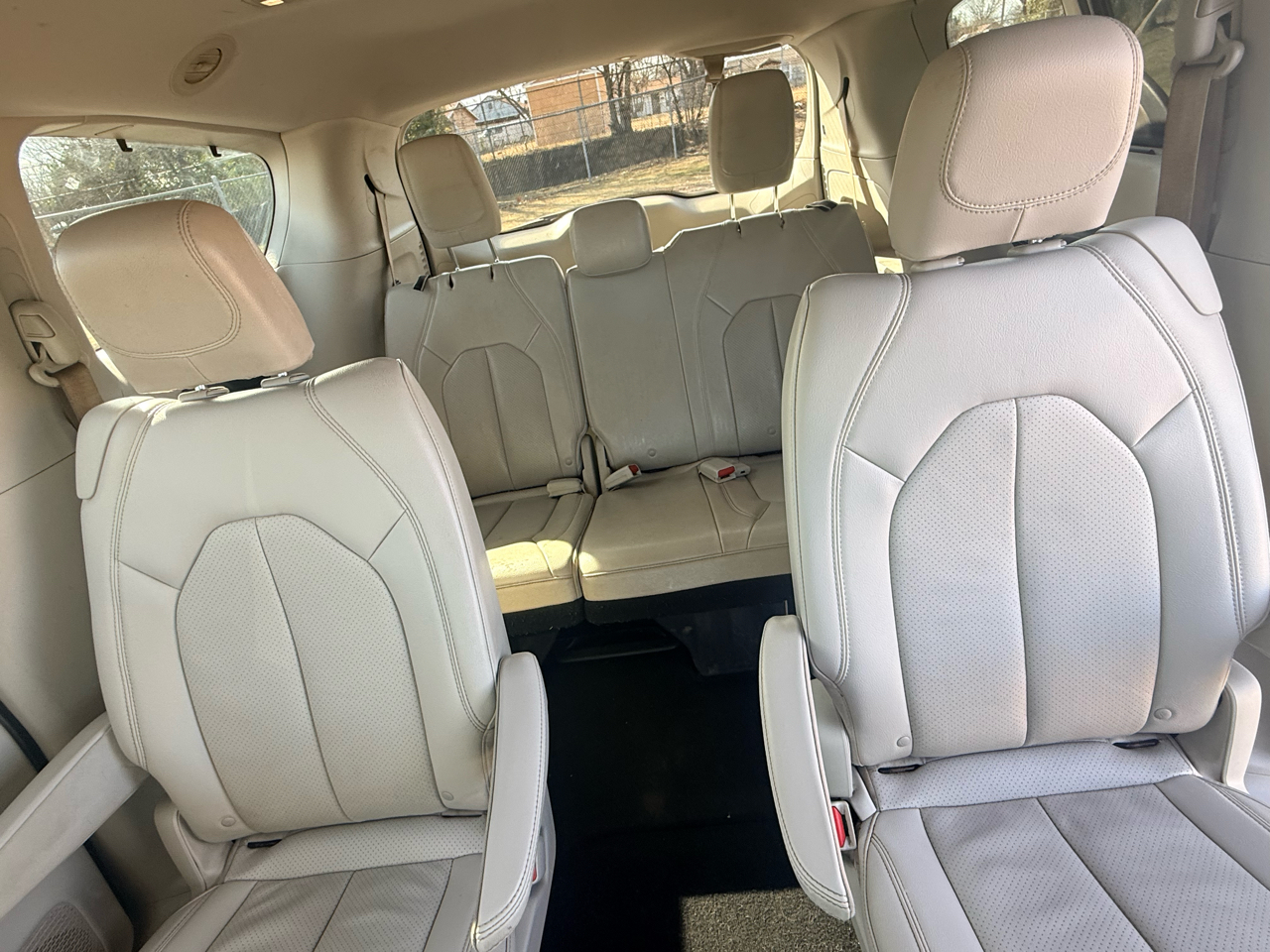 Chrysler Pacifica  2017