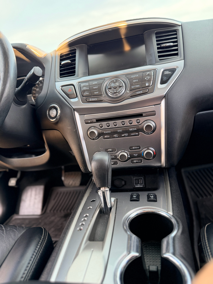 Nissan Pathfinder  2019