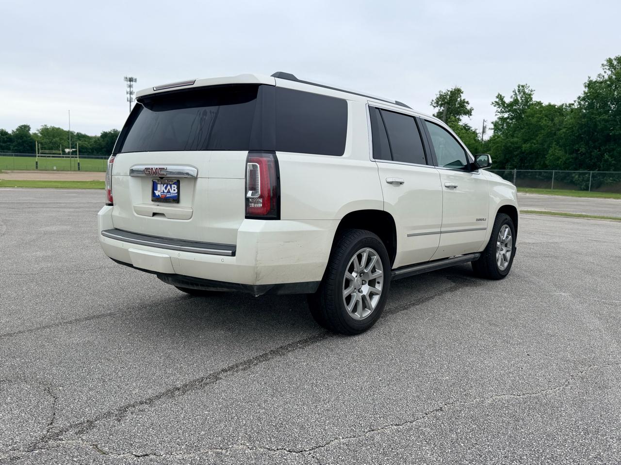 GMC Yukon Denali  2015