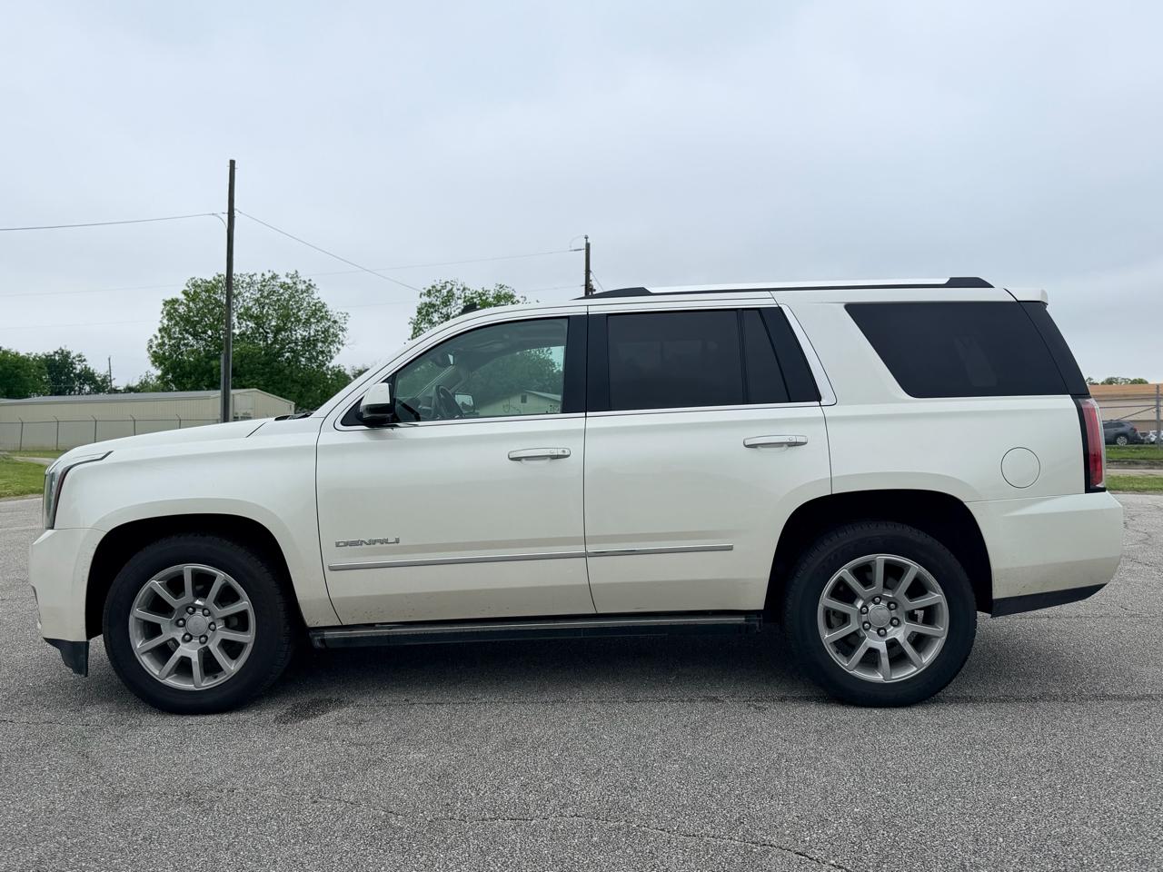 GMC Yukon Denali  2015