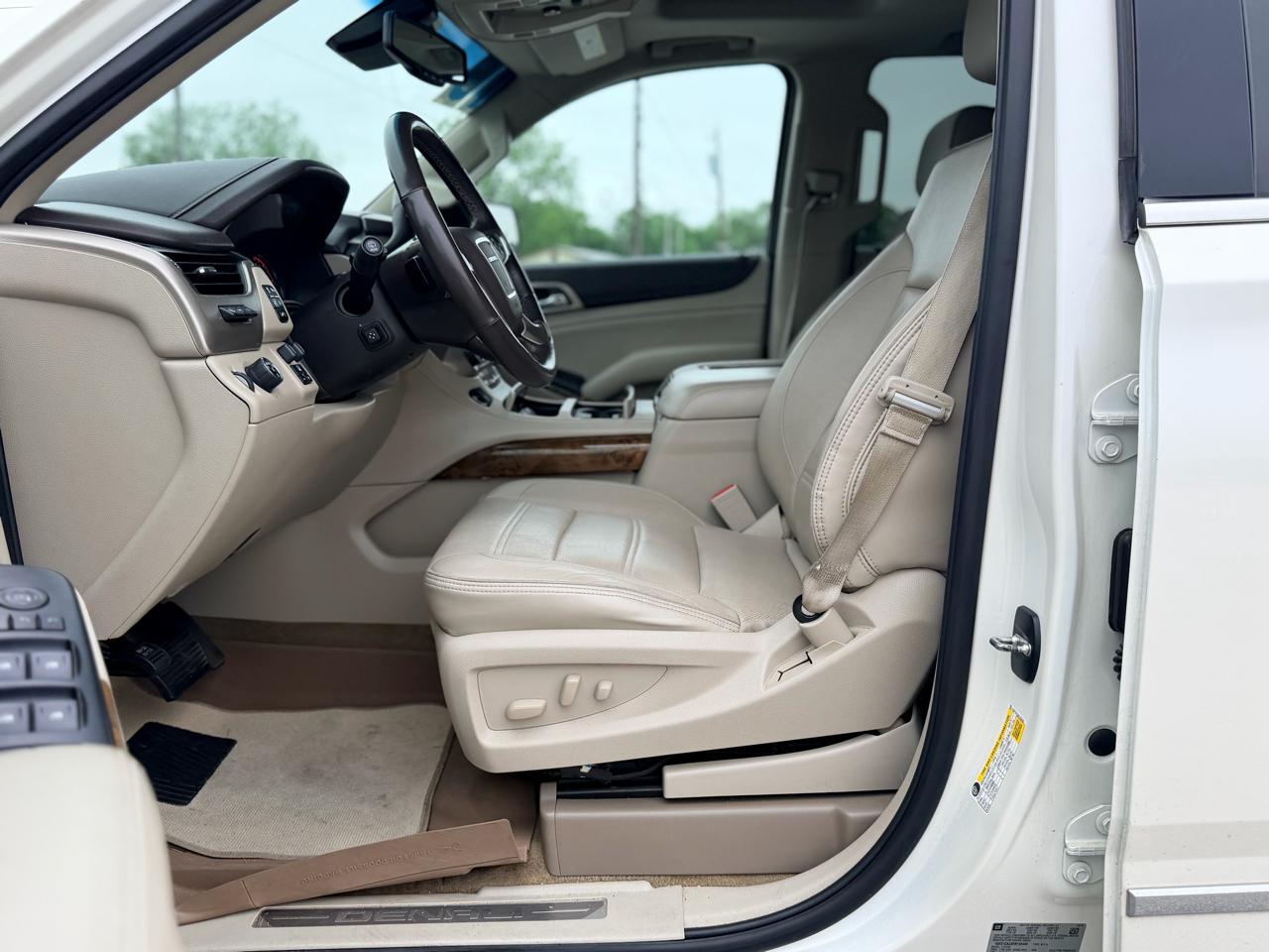 GMC Yukon Denali  2015