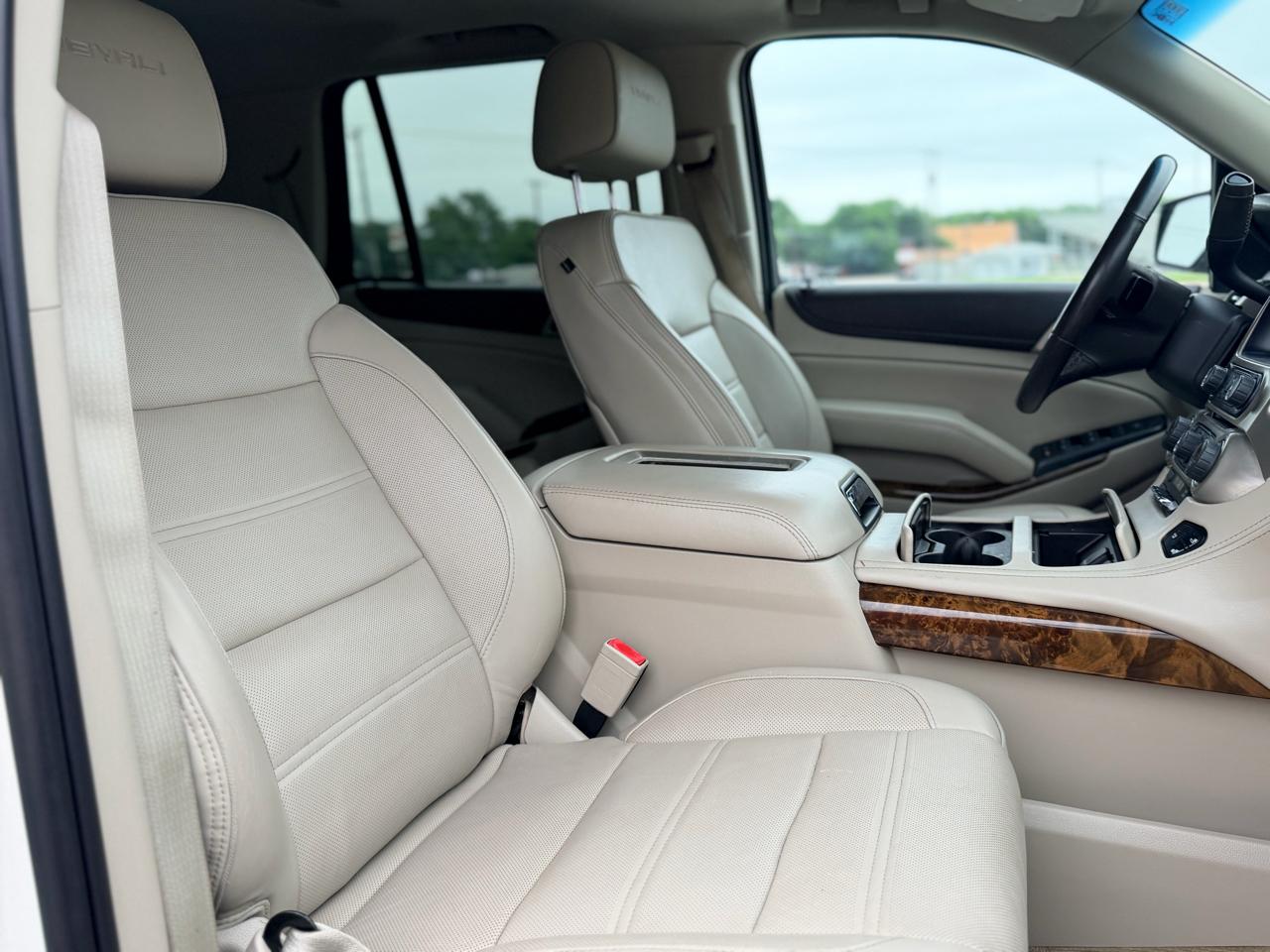 GMC Yukon Denali  2015