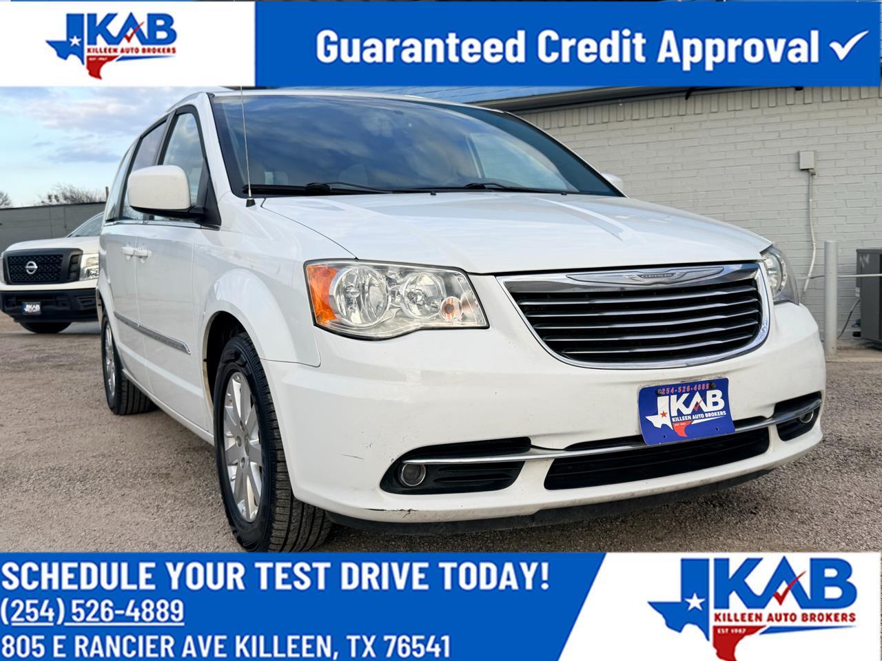 2015 Chrysler Town & Country TOURING