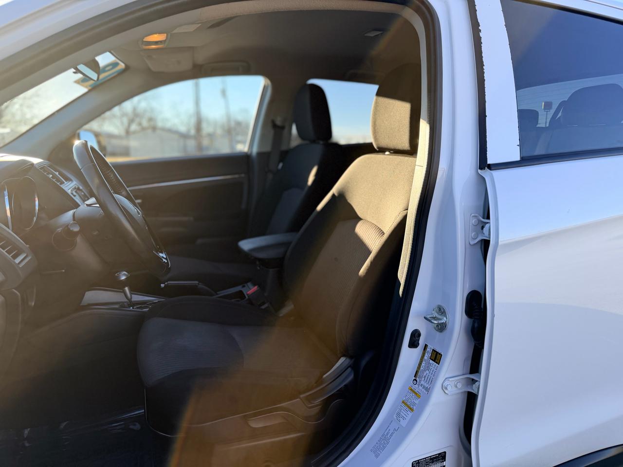 Mitsubishi Outlander Sport  2018