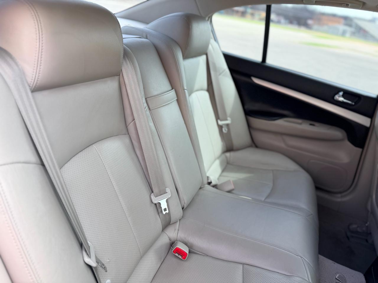 Infiniti G Sedan  2009