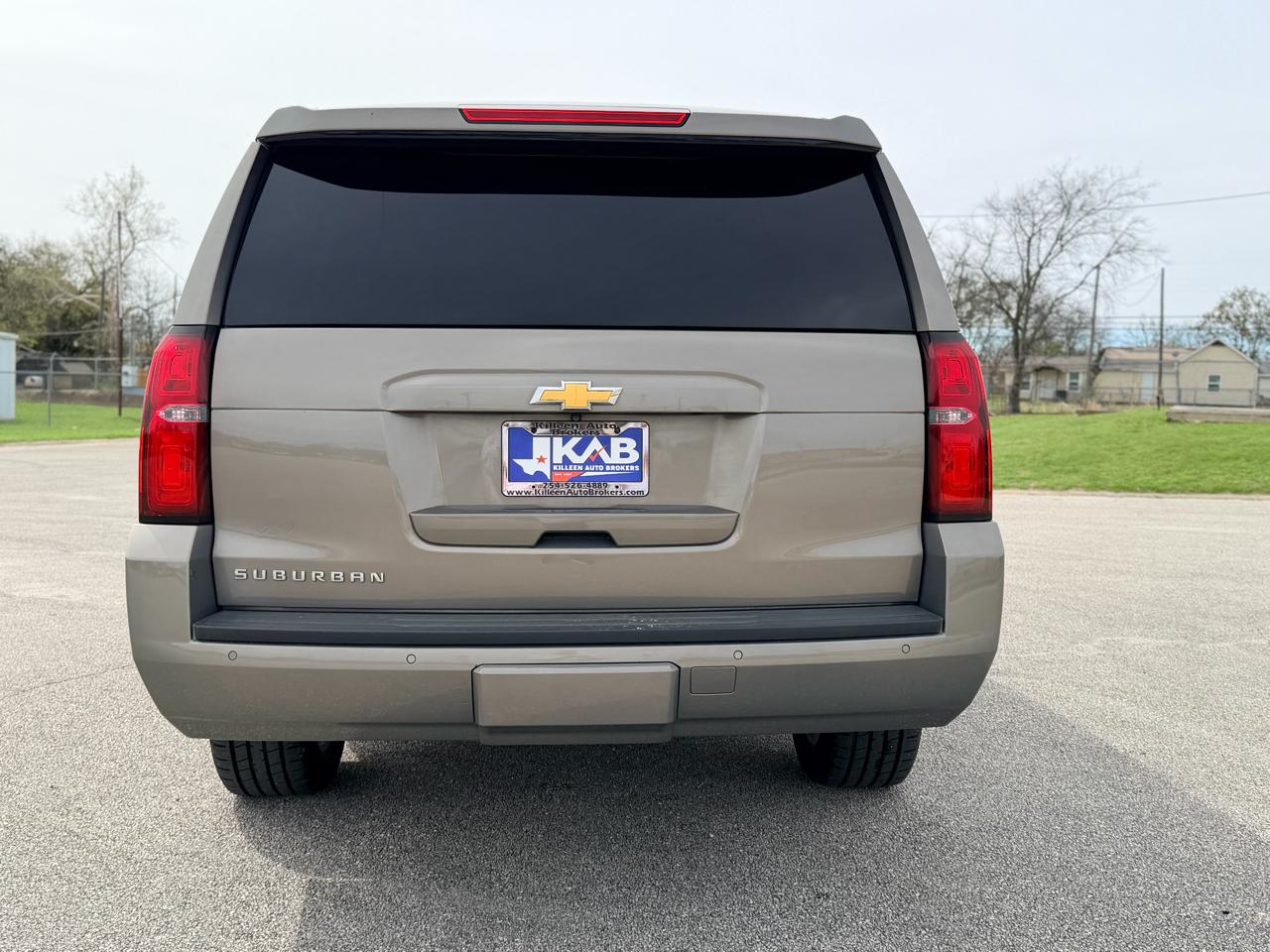 Chevrolet Suburban  2019