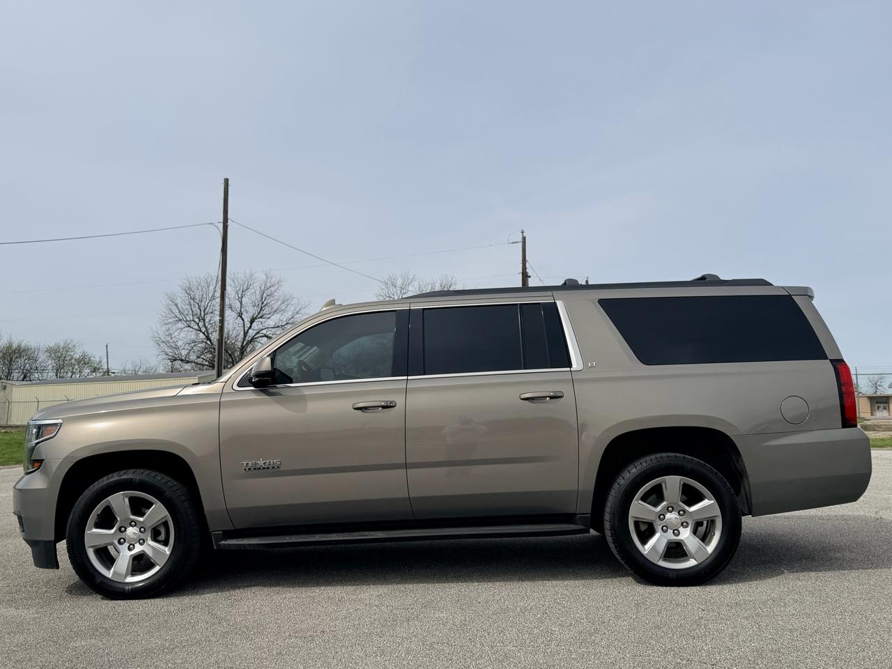 Chevrolet Suburban  2019