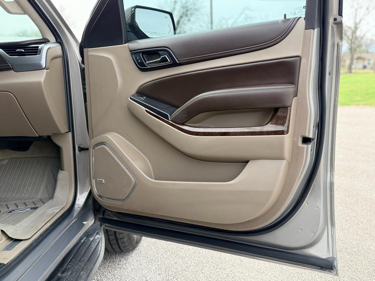 Chevrolet Suburban  2019