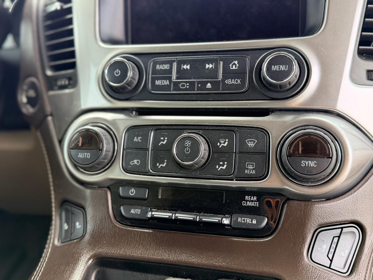 Chevrolet Suburban  2019