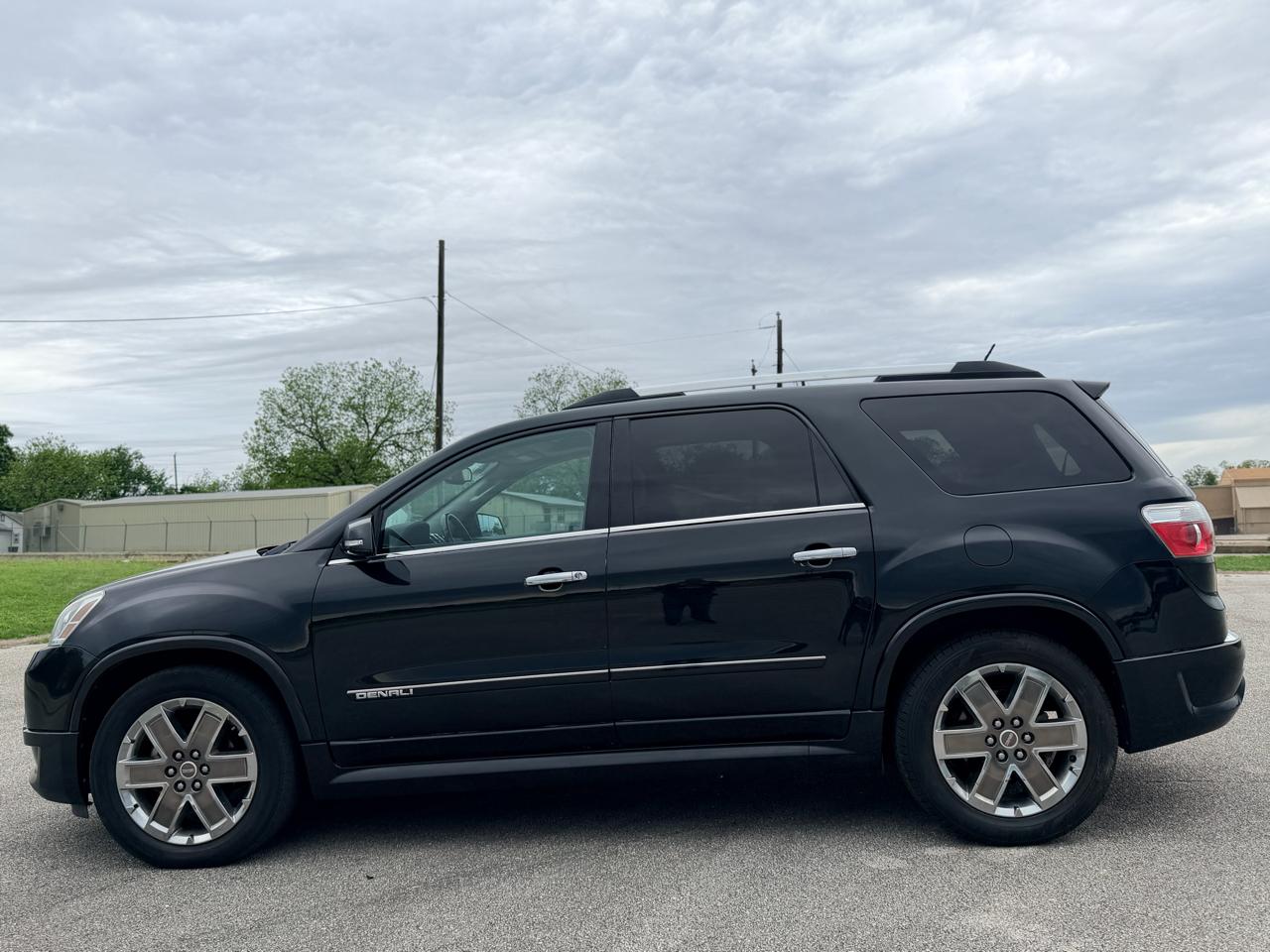 GMC Acadia  2012