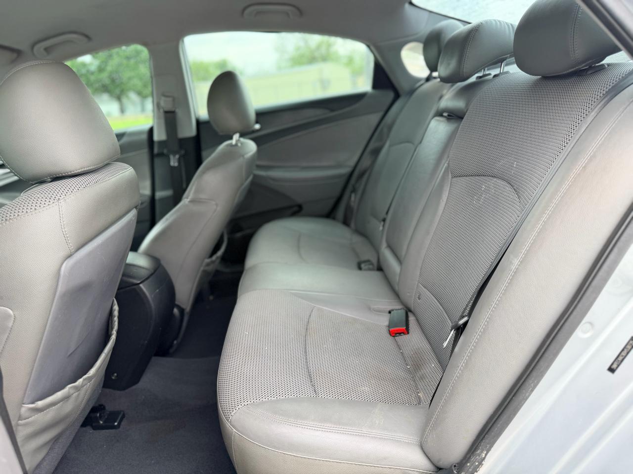 Hyundai Sonata  2013