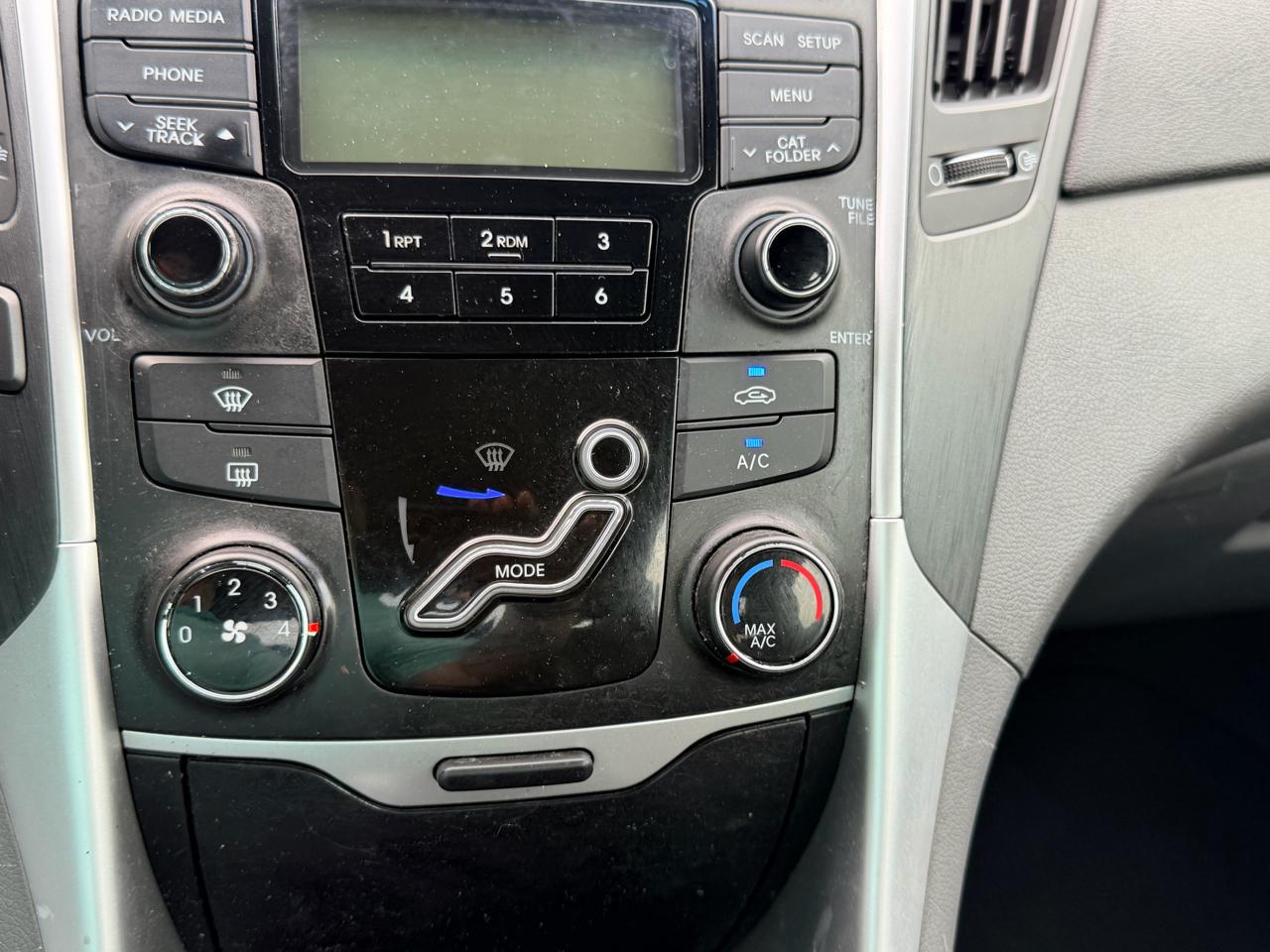 Hyundai Sonata  2013