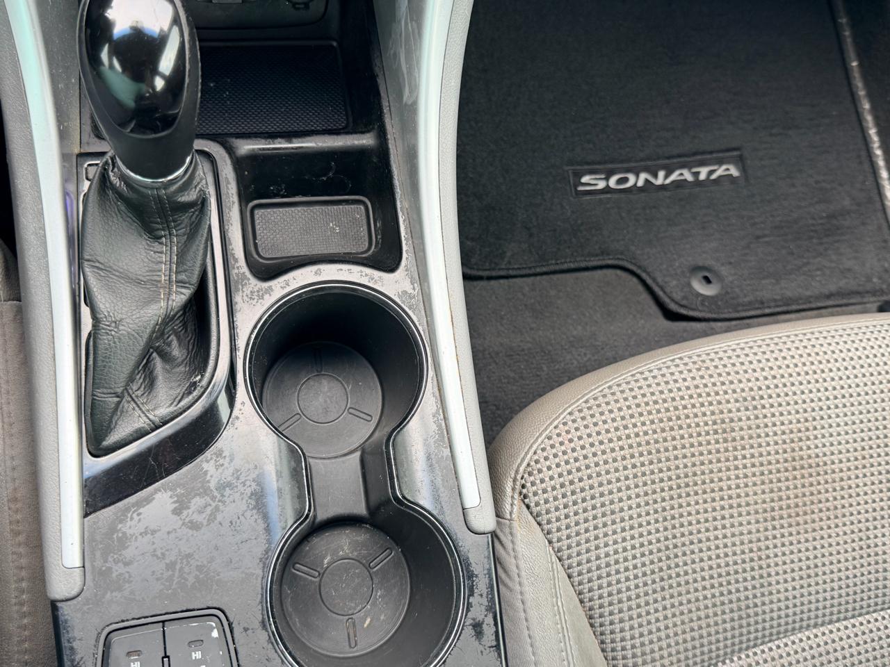 Hyundai Sonata  2013