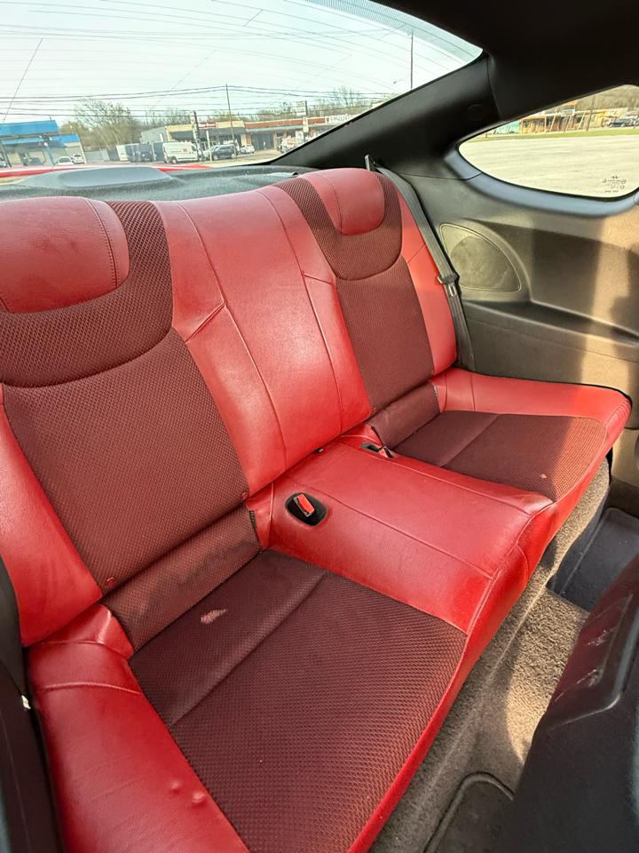 Hyundai Genesis Coupe  2014