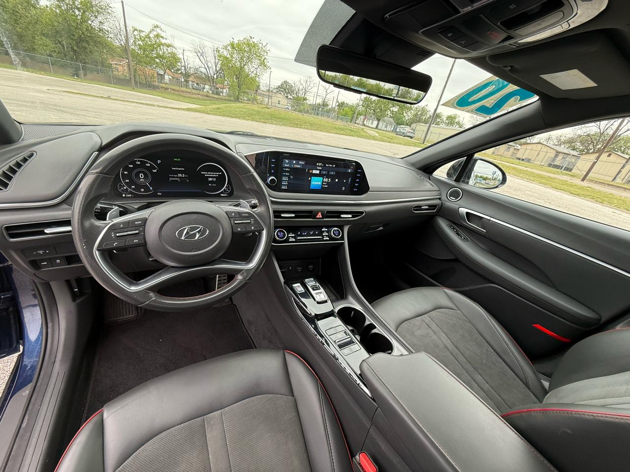 Hyundai Sonata  2020