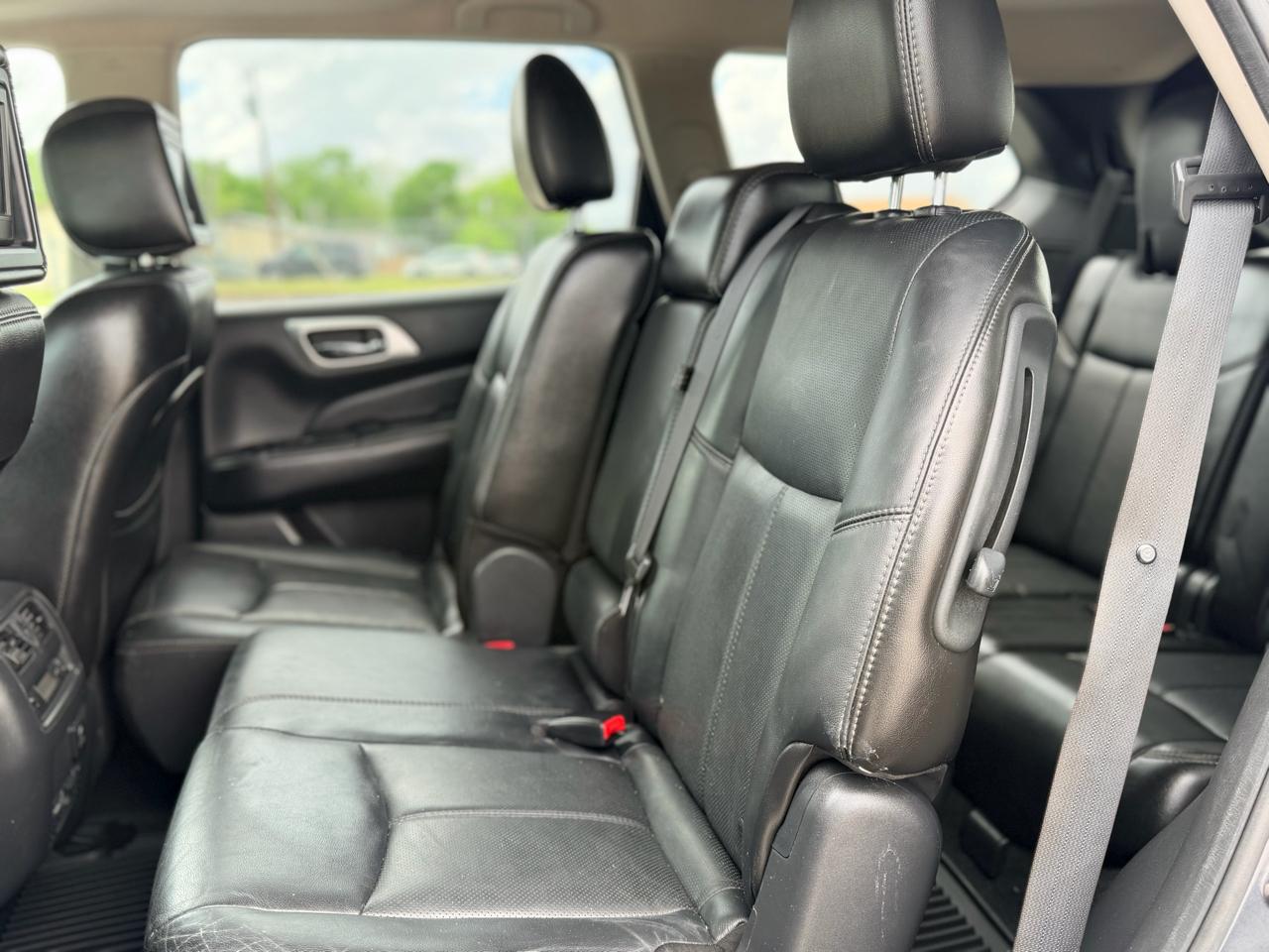 Nissan Pathfinder  2014