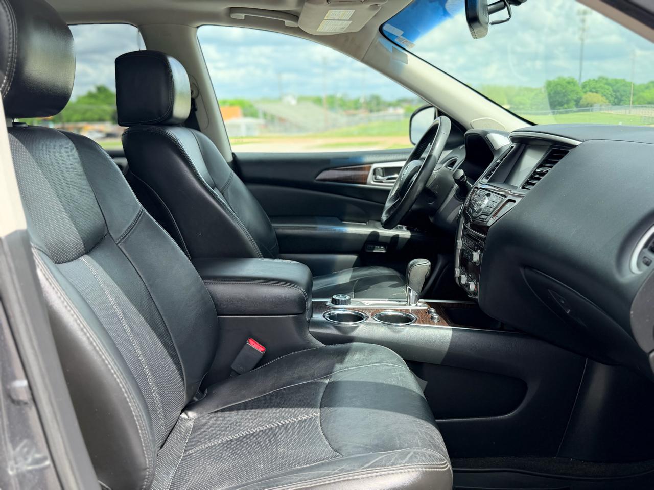 Nissan Pathfinder  2014