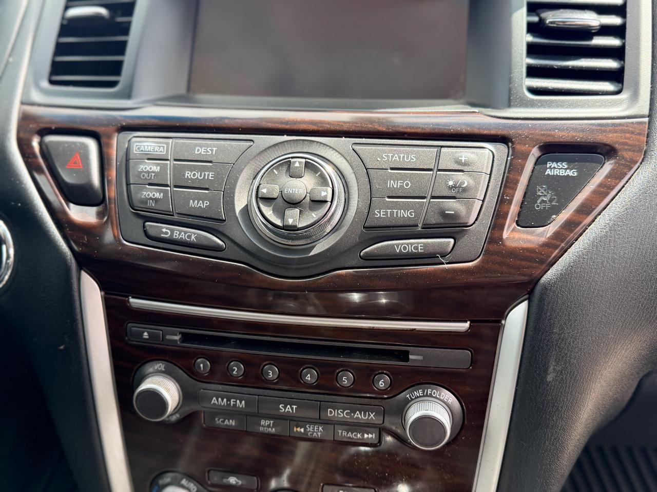 Nissan Pathfinder  2014