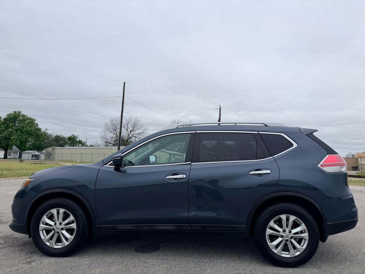 Nissan Rogue  2014