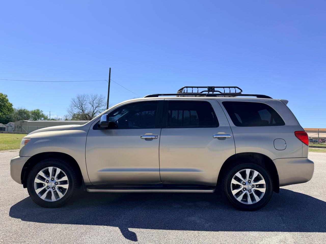 Toyota Sequoia  2008