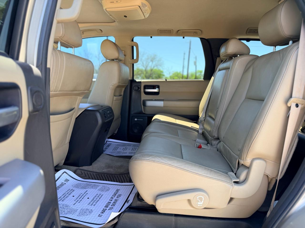 Toyota Sequoia  2008