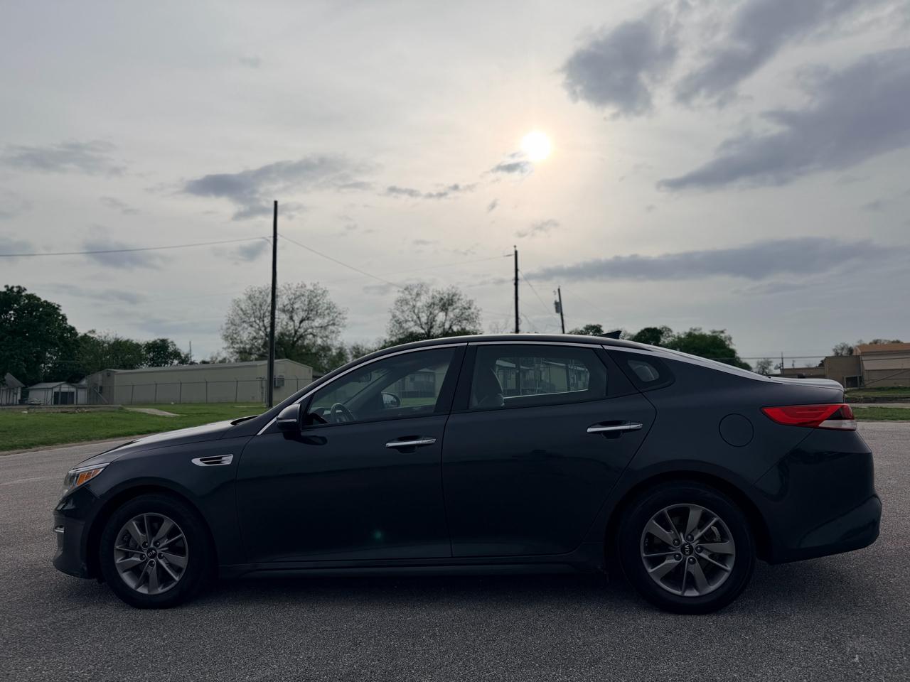 Kia Optima  2016