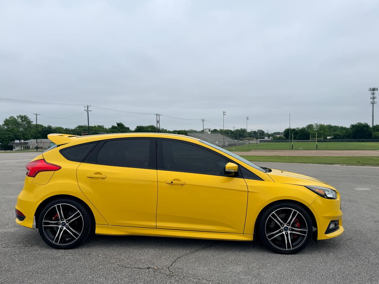 Ford Focus  2017