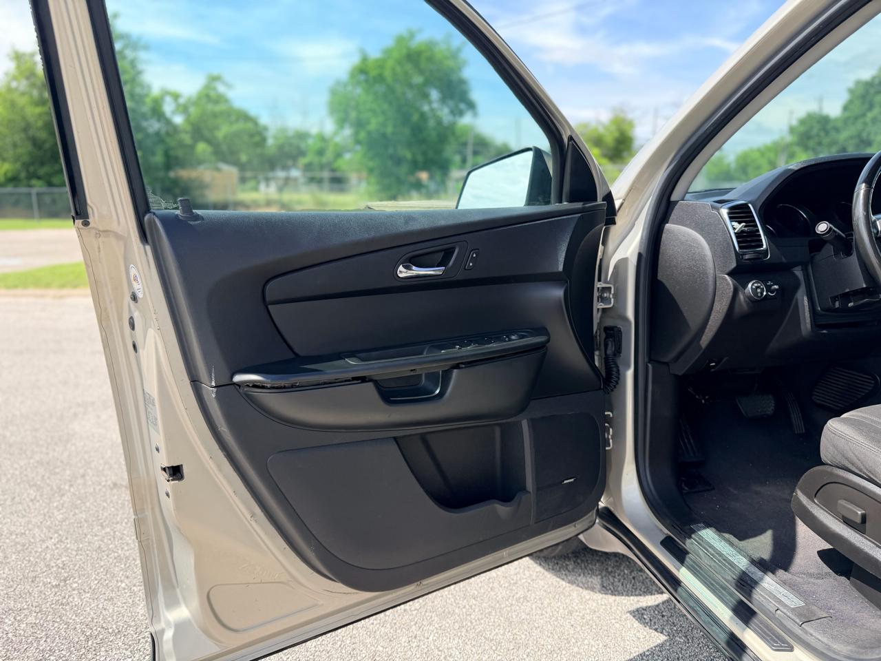 GMC Acadia  2010