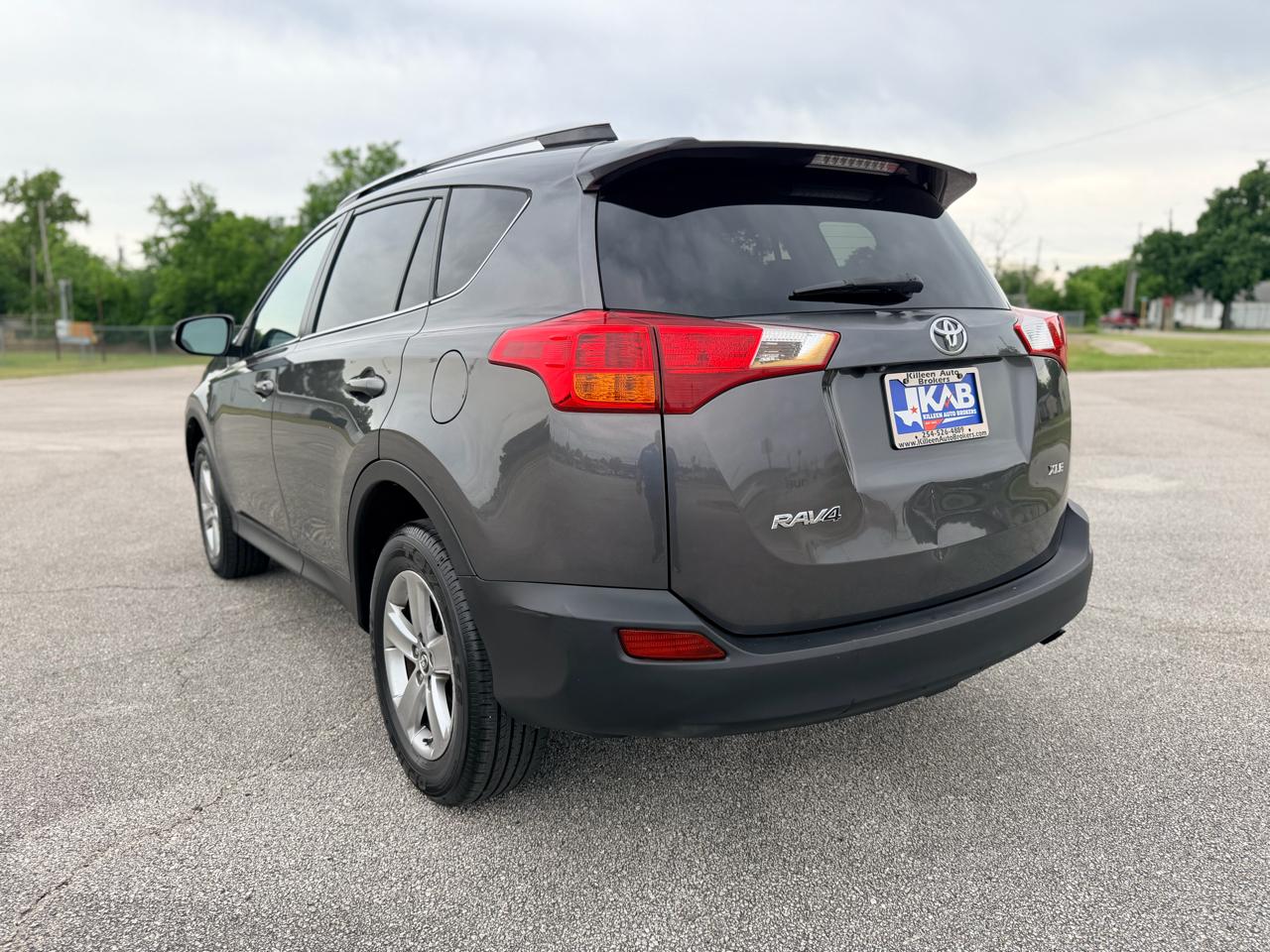 Toyota RAV4  2015