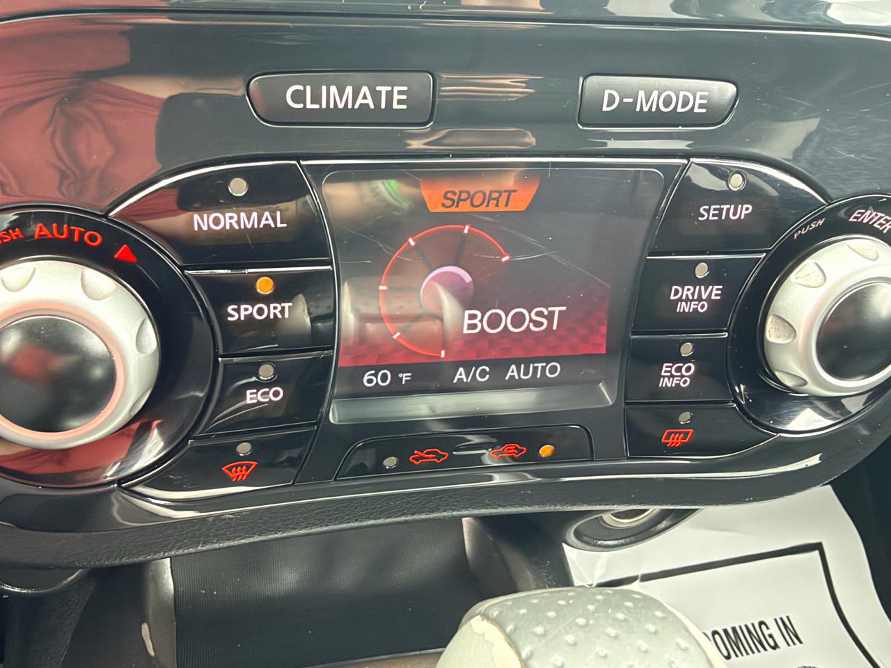 Nissan Juke  2012