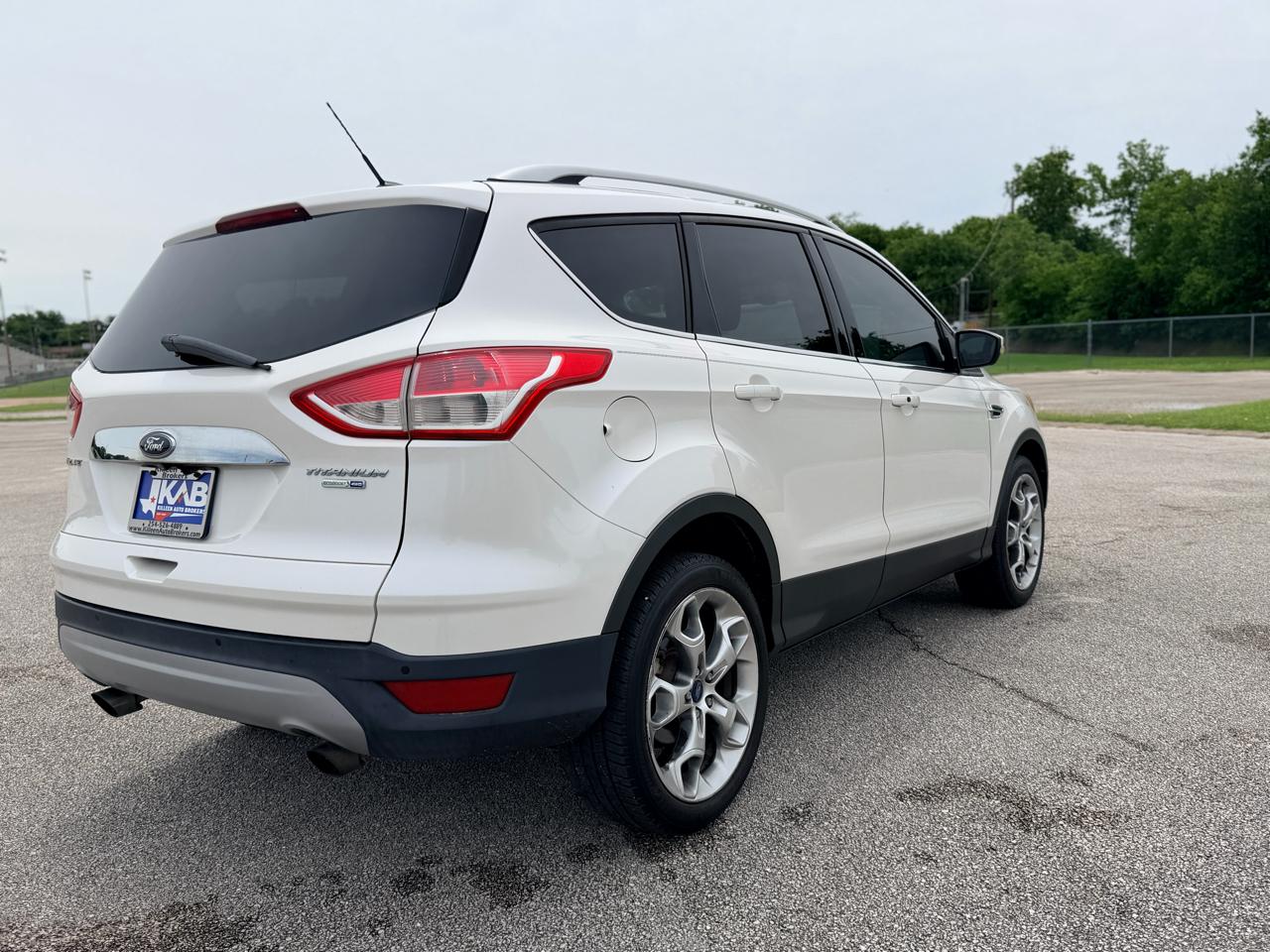 Ford Escape  2014