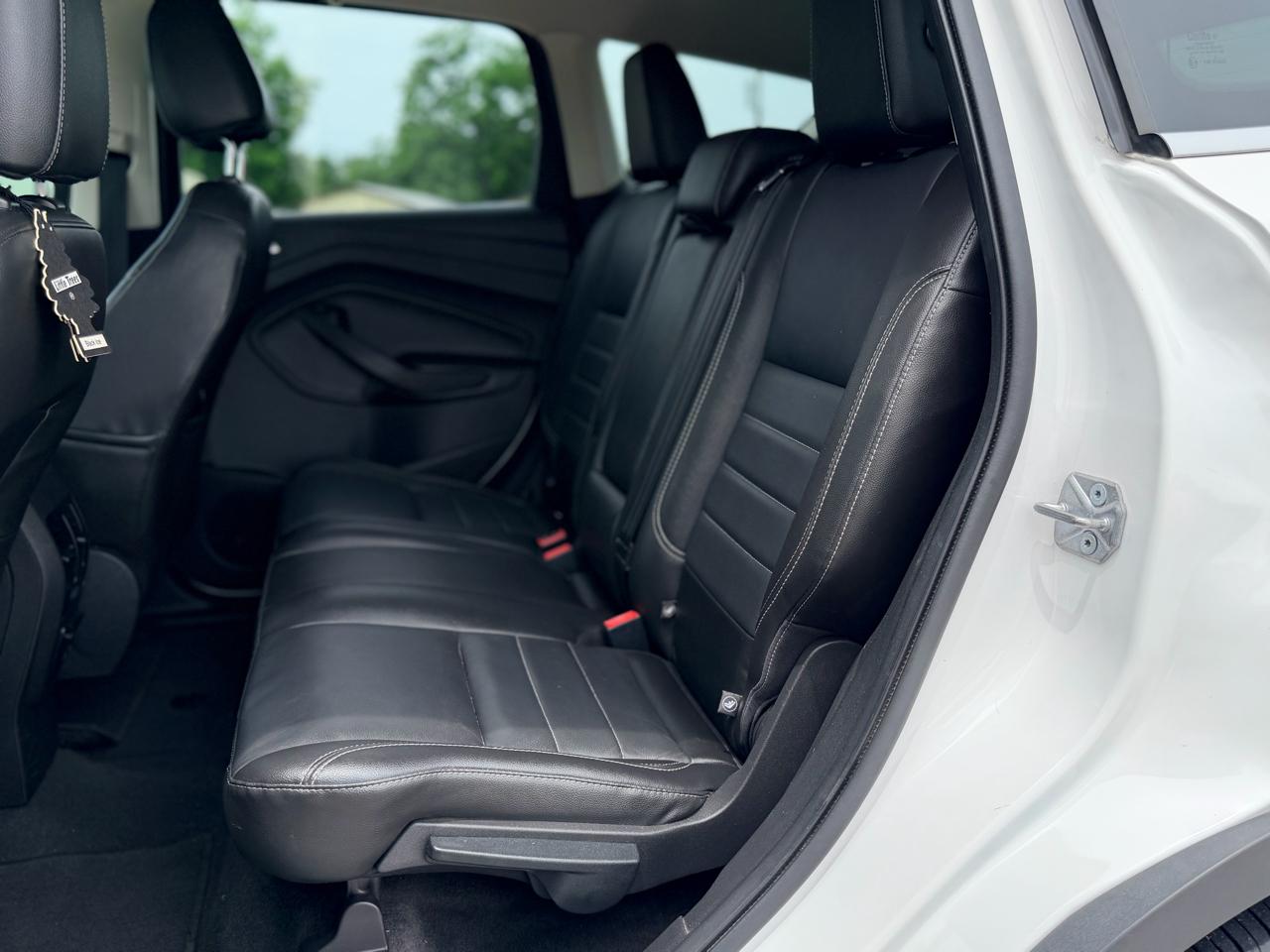 Ford Escape  2014