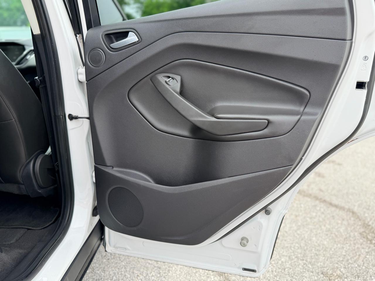 Ford Escape  2014