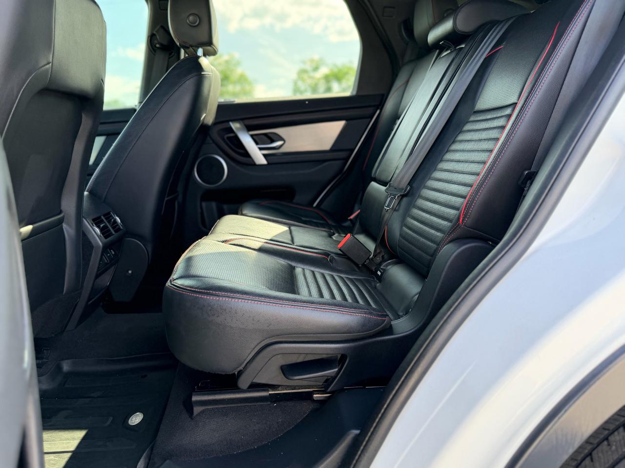 Land Rover Discovery Sport  2022
