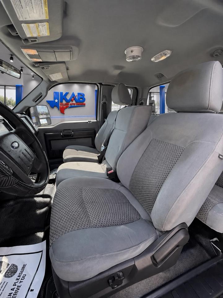 Ford F-350 SD  2012