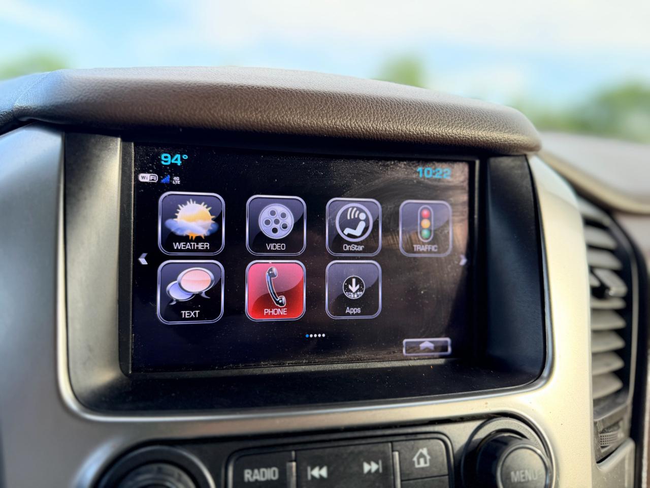 Chevrolet Suburban  2017